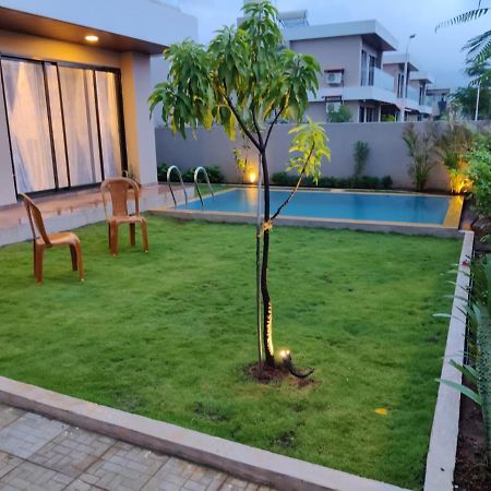 カルジャット Casa Del Capitan-2Bhk With Private Pool & Lawn.ヴィラ エクステリア 写真