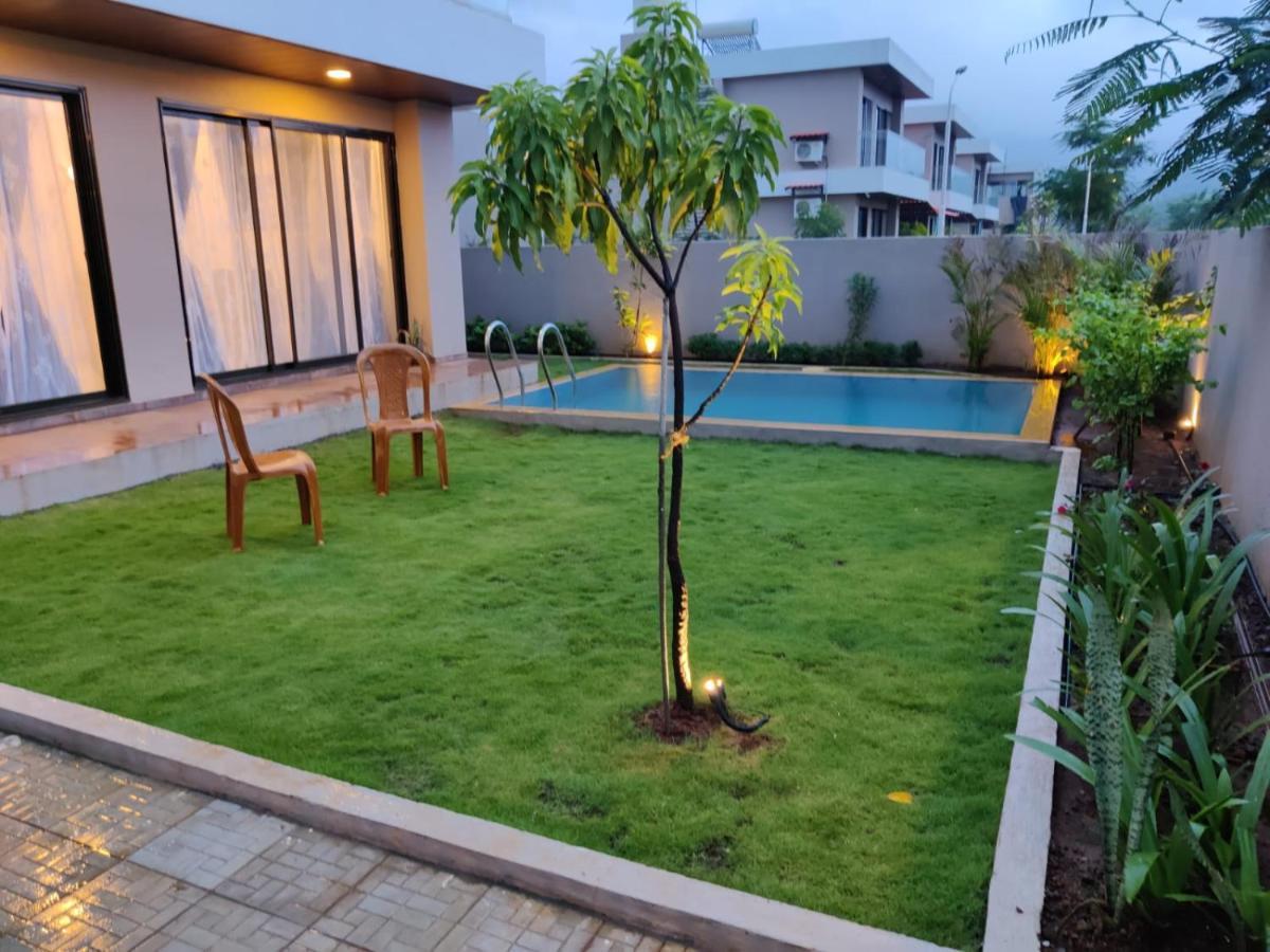 カルジャット Casa Del Capitan-2Bhk With Private Pool & Lawn.ヴィラ エクステリア 写真